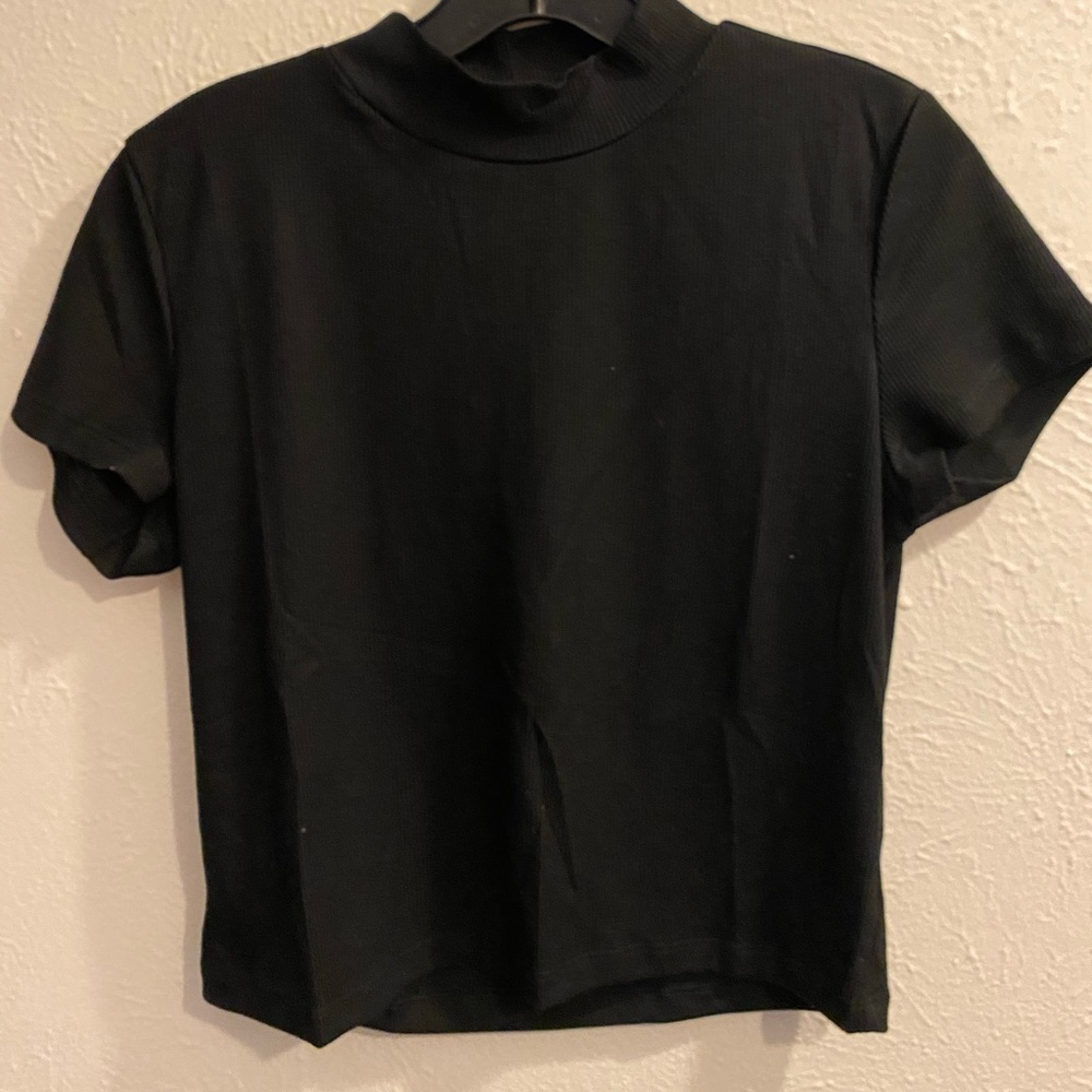 Black Mock Neck Crop